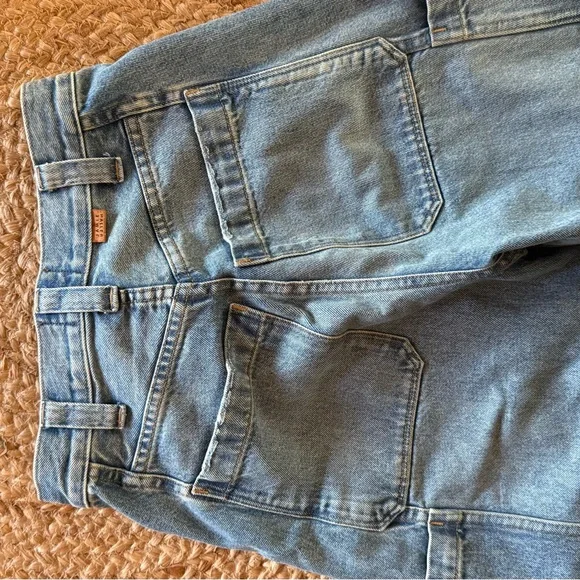 Jamie Haller- The Cropped Painter - Picture 9 of 11